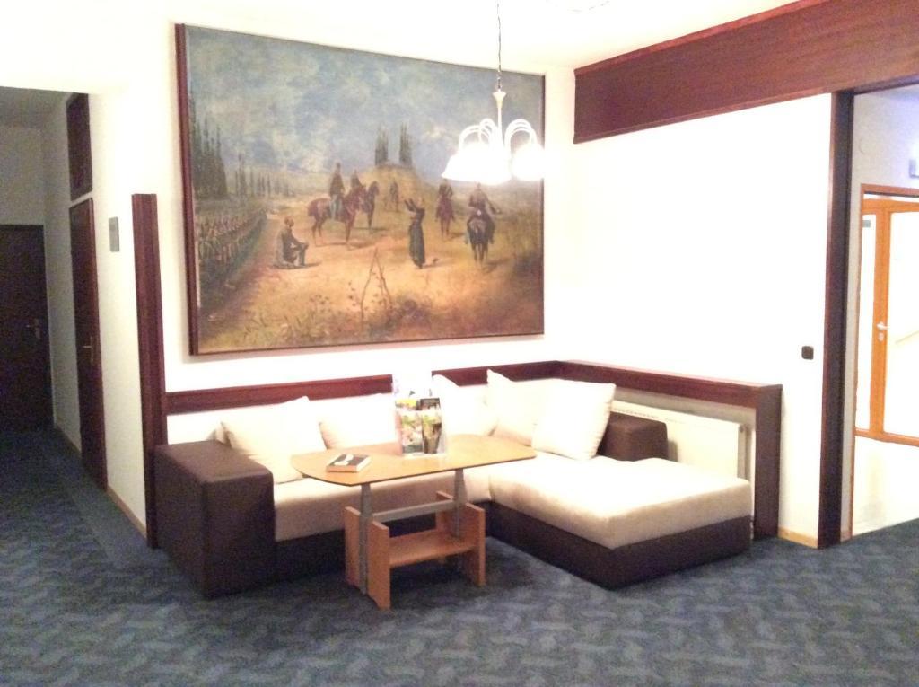 Stadthotel Schwerterbraeu يودنبورغ المظهر الخارجي الصورة